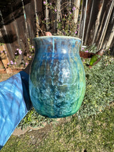 Load image into Gallery viewer, Medium Crystalline Glazed Mug - 18 ounce