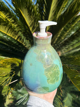 Load image into Gallery viewer, Ceramic Soap Dispenser Crystalline Soap Pump