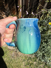 Load image into Gallery viewer, Medium Crystalline Glazed Mug - 18 ounce