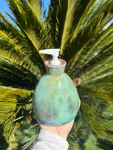 Load image into Gallery viewer, Ceramic Soap Dispenser Crystalline Soap Pump