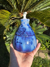 Load image into Gallery viewer, Ceramic Soap Dispenser Crystalline Soap Pump