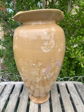 Load image into Gallery viewer, Crystalline Pottery Vase Handmade Decorative Flower Vase