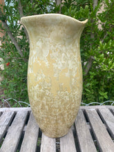Load image into Gallery viewer, Crystalline Pottery Vase Handmade Decorative Flower Vase