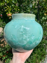 Load image into Gallery viewer, Crystalline Pottery Vase Handmade Decorative Flower Vase