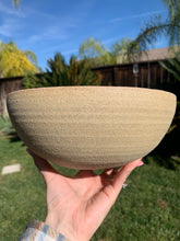 Load image into Gallery viewer, Wheel Thrown Crystalline Glazed Fruit Bowl