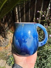 Load image into Gallery viewer, Medium Crystalline Glazed Mug - 18 ounce
