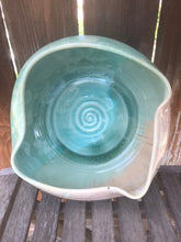Load image into Gallery viewer, Decorative Fruit Bowl Handmade Pottery Crystalline Glazed
