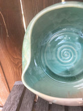 Load image into Gallery viewer, Decorative Fruit Bowl Handmade Pottery Crystalline Glazed
