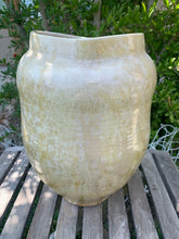 Load image into Gallery viewer, Crystalline Pottery Vase Handmade Decorative Flower Vase
