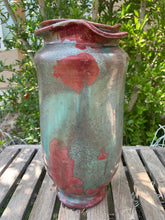 Load image into Gallery viewer, Crystalline Pottery Vase Handmade Decorative Flower Vase
