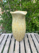 Load image into Gallery viewer, Crystalline Pottery Vase Handmade Decorative Flower Vase
