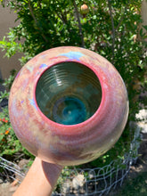 Load image into Gallery viewer, Wheel Thrown &#39;Globe&#39; Vase
