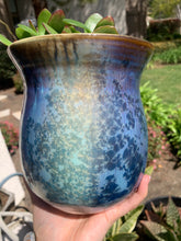 Load image into Gallery viewer, Ceramic Plant Pot Handmade Crystalline Glazed Medium Planter
